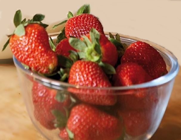 PYREX CLASSIC MIXING BOWL 1 LITRE 17CM. 179B000