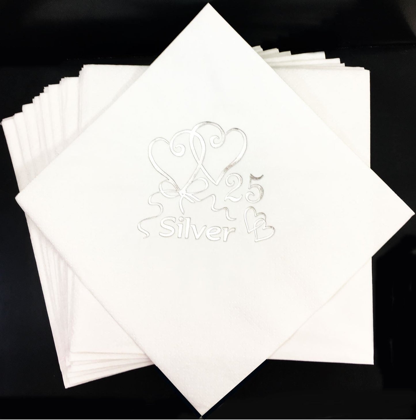 WEDDING DAY SILVER NAPKINS 33CM X 33CM. 140251 \\\140251