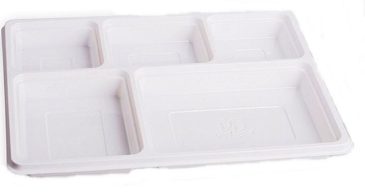 50 HEAVY DUTY 5 COMPARTMENT PLASTIC DINNER PLATES. DD9699 \\\20051