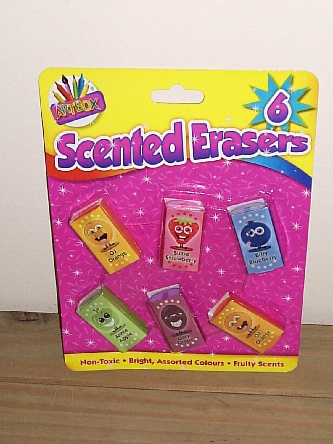 ART BOX 6 ASSORTED SCENTED ERASERS FRUITY SCENTS. 4175 \\\4175