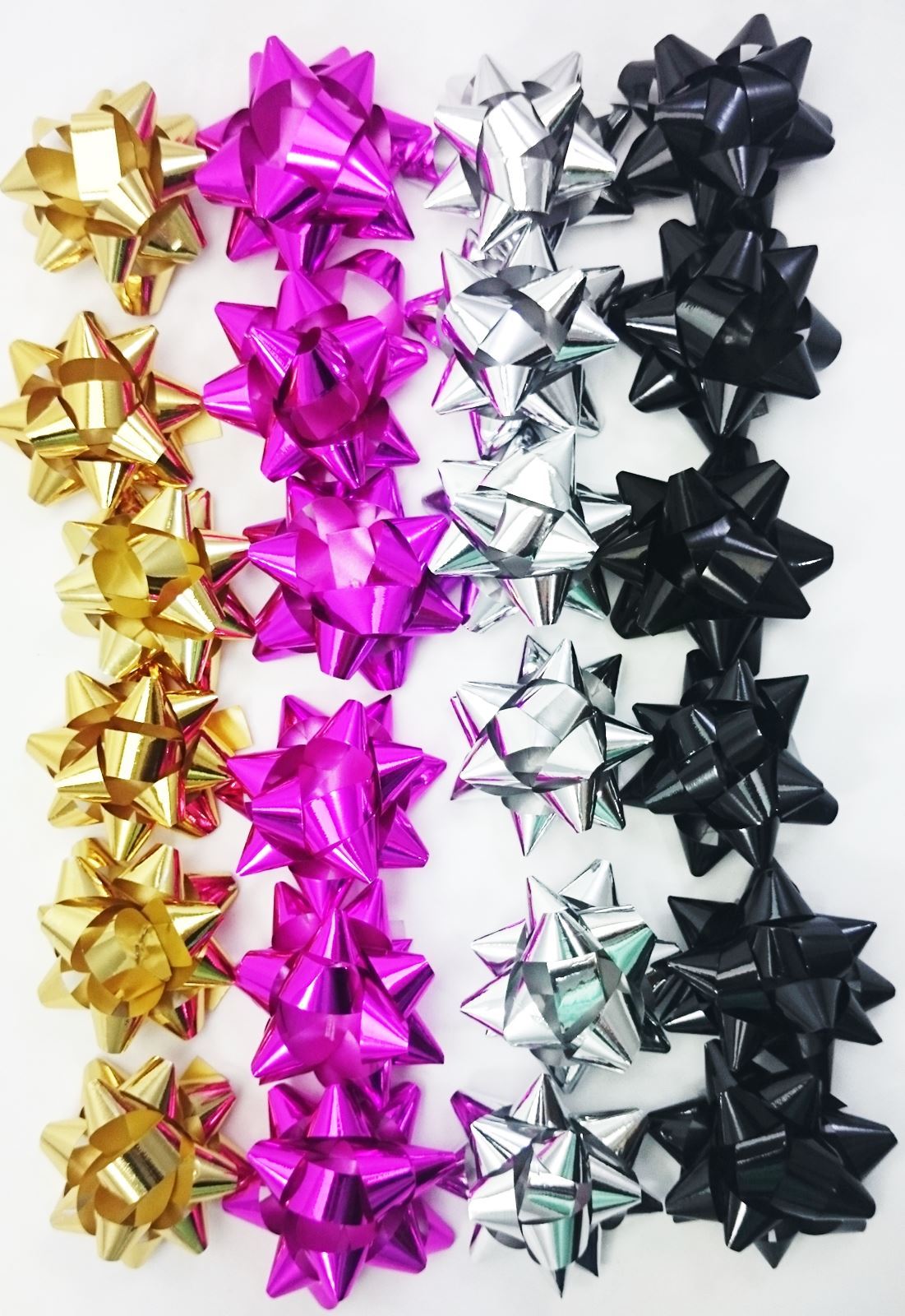 PACK OF 12 FOIL METALLIC GIFTS BOWS. 8360 \\\8360
