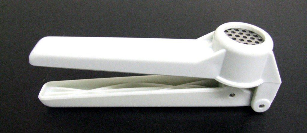 APOLLO WHITE GARLIC PRESS PRESSER CRUSHER EASY CLEAN. AP8699 \\\AP8699