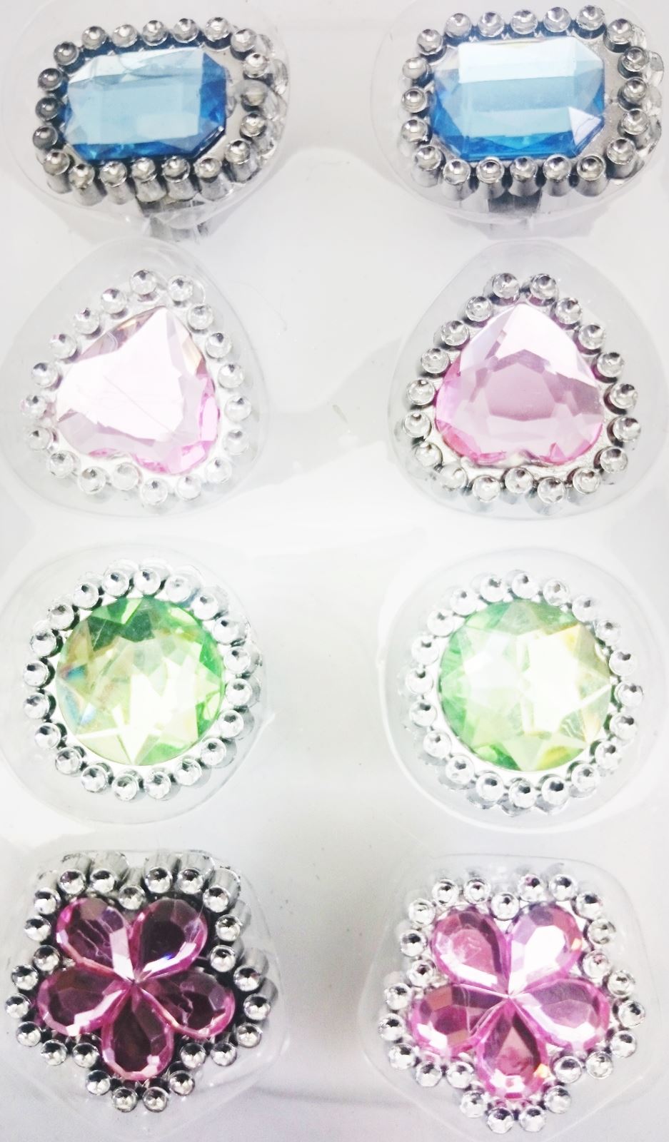 8 IN PACK GEM RINGS PLASTIC TOY GIRL PRINCESS. DGI0859A \\\DGI0859
