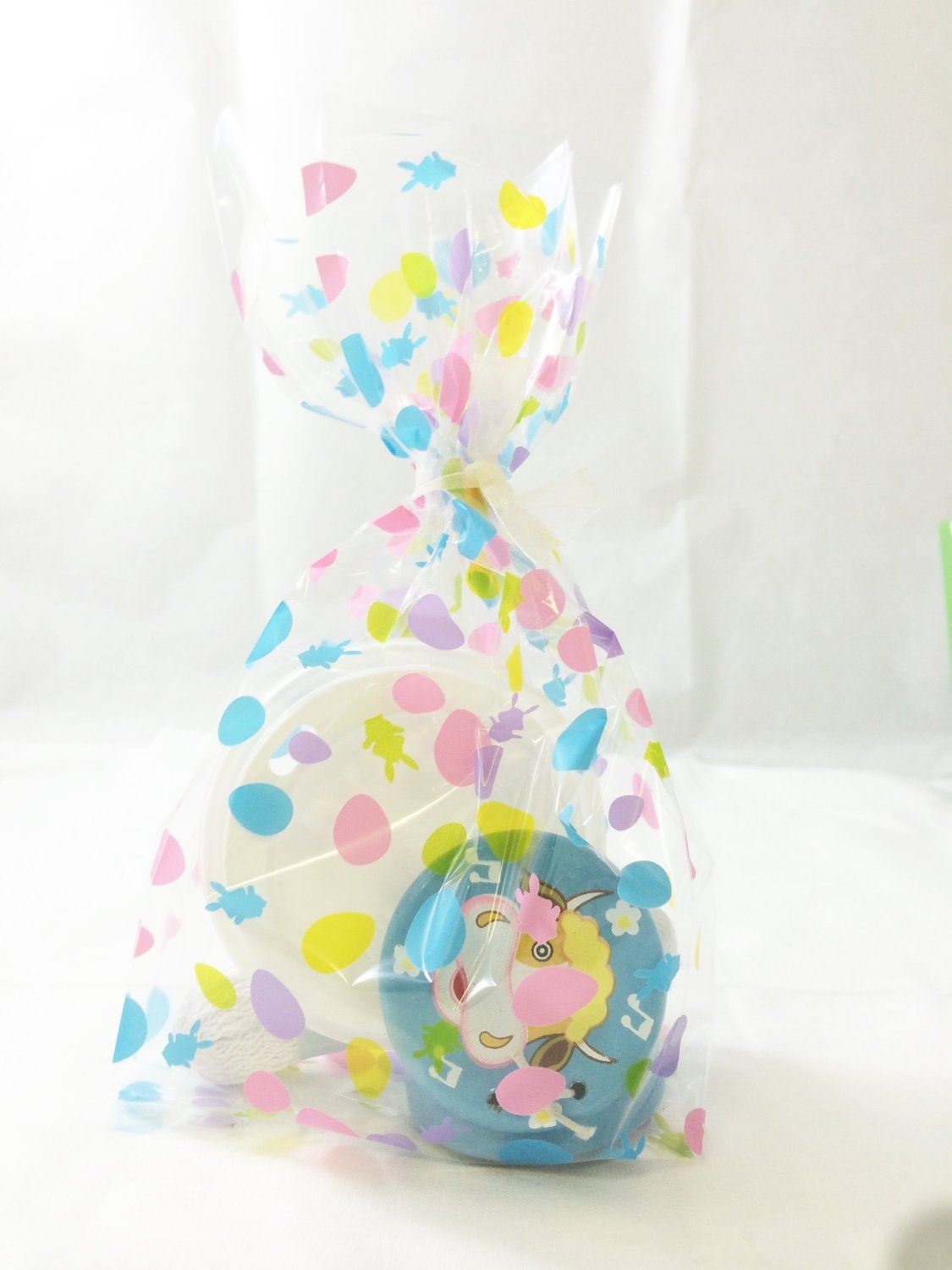 24 PACK EASTER EGG BUNNY DESIGN CELLO BAG WITH TIES. G24162 \\\G24048