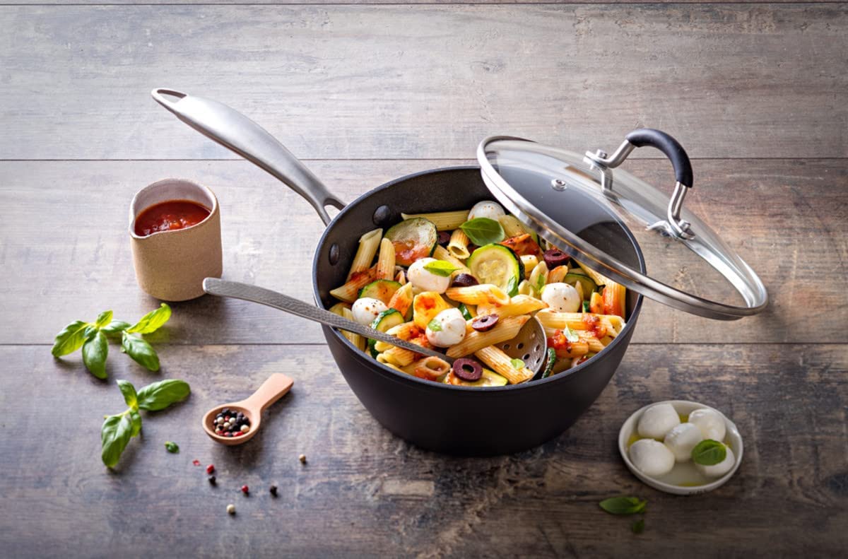 PYREX ZERO SCRATCH ALUMINIUM SAUCEPAN WITH LID 16CM. ZC16BPX \\\KD02562