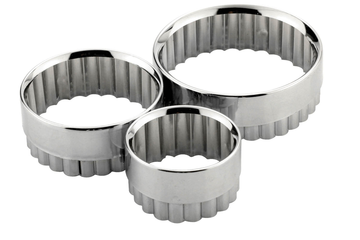 3 METAL PASTRY CUTTERS. 90065 \\\KD10720