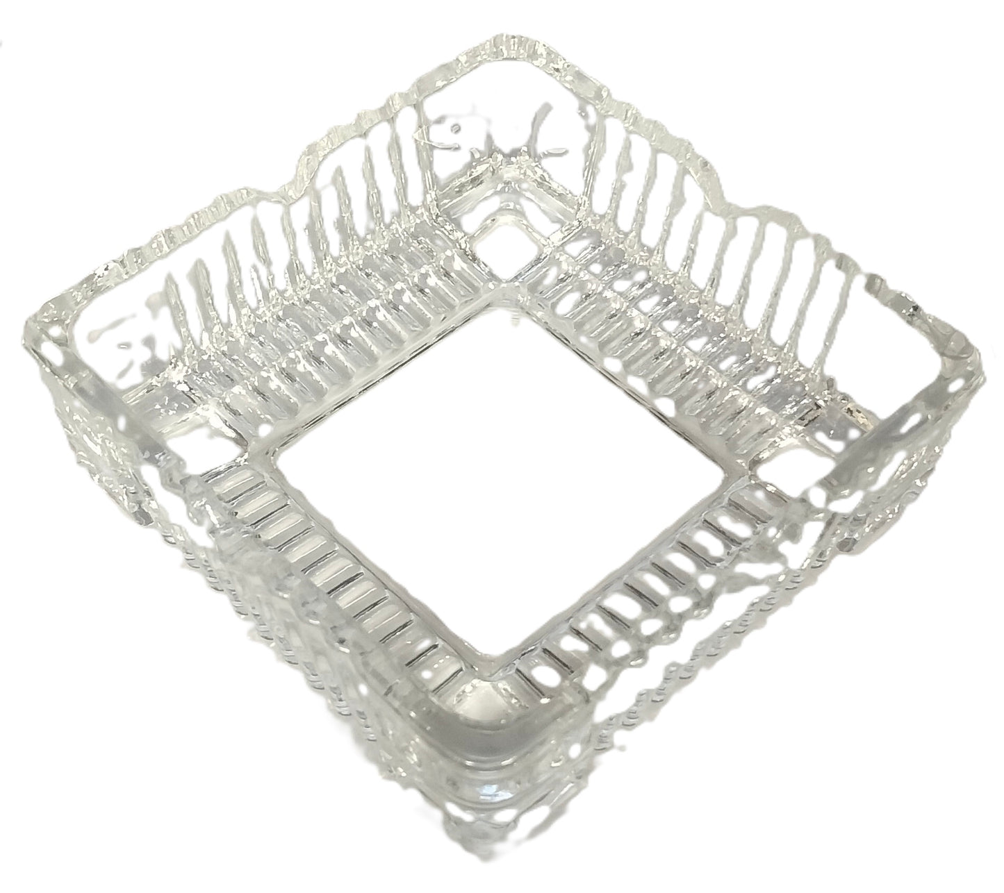 SQUARE GLASS ASHTRAY. JL1016 \\\KD11946