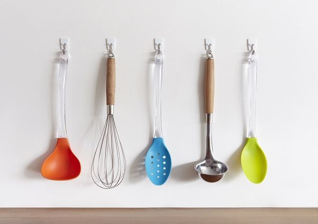 COMMAND WHITE UTENSIL HOOKS 3/PK. 17067UKN 866935 \\\KD11968