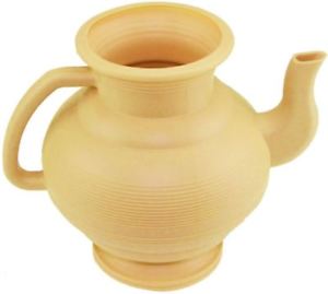ASSORTED COLOUR PLASTIC LOTA. 30939 \\\KD12377