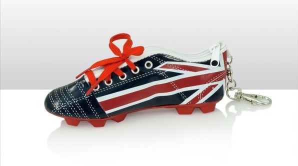 UNION JACK FOOTBALL BOOT PURSE. EL69341 \\\KD17866
