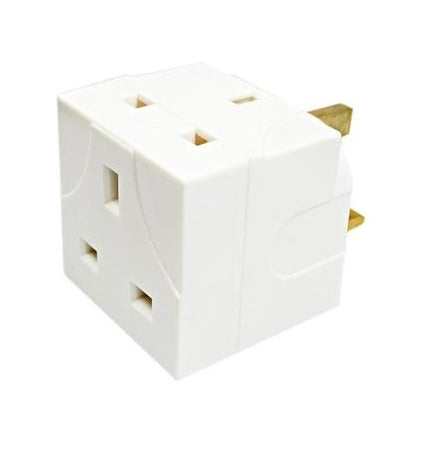 PIFCO 2 WAY MAINS ADAPTOR. PIF2032 706642 \\\KD18405