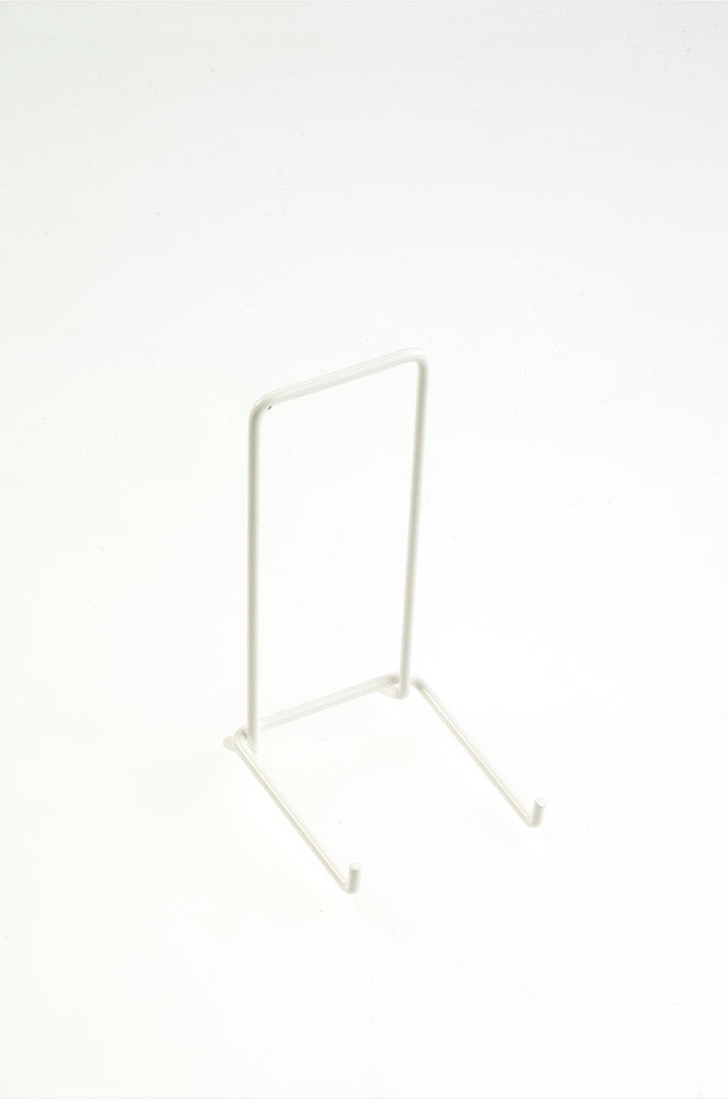 WHITE WIRE STRUT DISPLAY STAND 4 INCH SUITABLE FOR ITEMS 10CM-20CM. FS14094 \\\KD19215