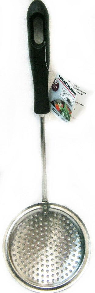 FACKELMANN MEDIUM STAINLESS STEEL SKIMMER WITH BLACK HANDLE. PCH680145 \\\KD19503