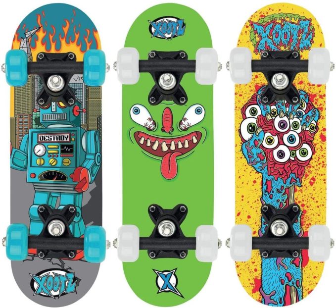 XOOTZ CHILDS MINI SKATEBOARD 17 INCH. TY5755 \\\KD20117