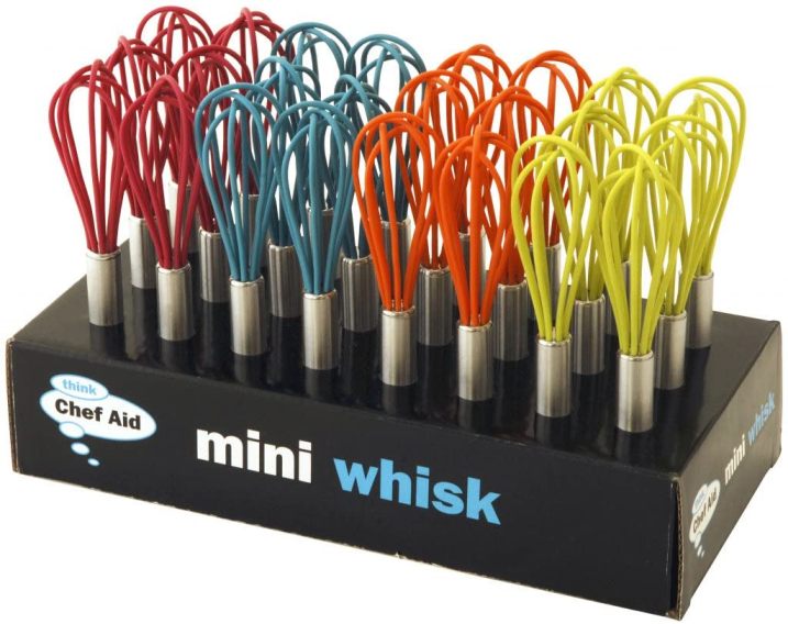 CHEF AID CUTE RETRO COLOURFUL MINI WHISK - ASSORTED COLOURS (MAY VARY). 10E29200 \\\KD20278