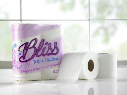 BLISS TRIPLE QUILTED LUXURY TOILET TISSUE ROLL 10 X 4 ROLLS. BTQ3PLY4PK \\\KD20561
