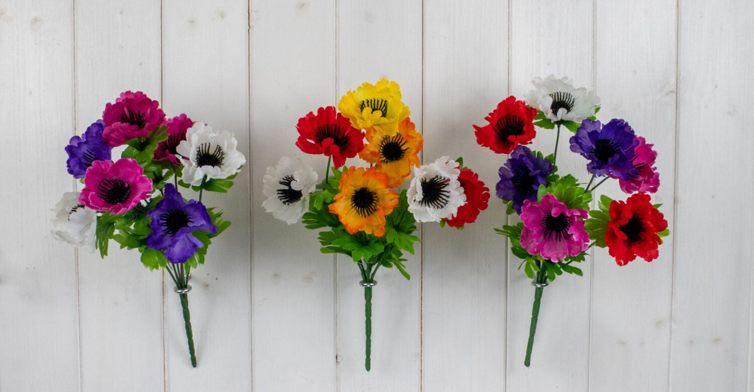 ASSORTED COLOUR ARTIFICIAL / FAUX FLOWER ANEMONE BUSH. FL13091 \\\KD27081
