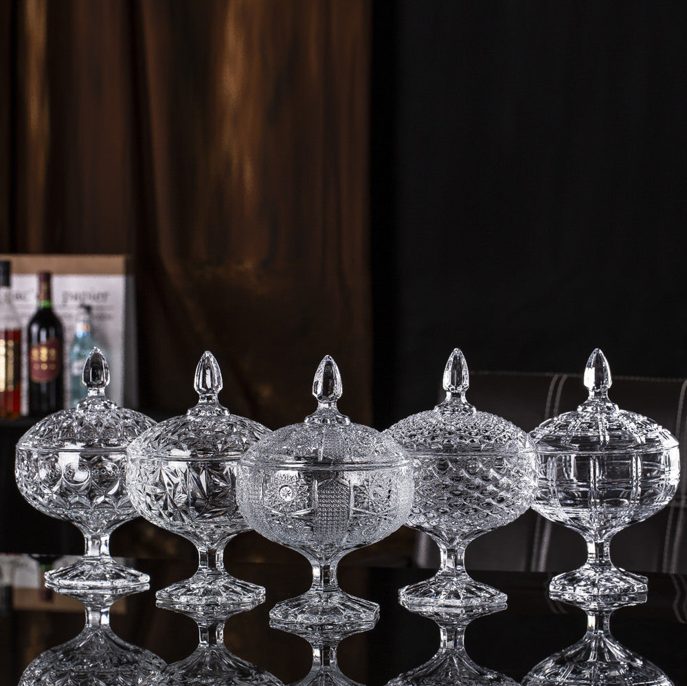 DELISOGA LARGE FOOTED GLASS CANDY DISH WITH LID. DSTG1041 \\\KD27890