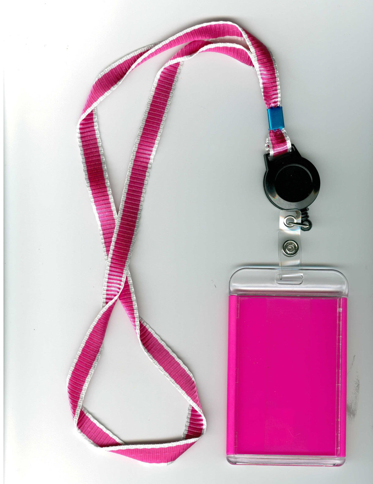 RETRACTABLE ID WALLET. JL9100 \\\KD29471