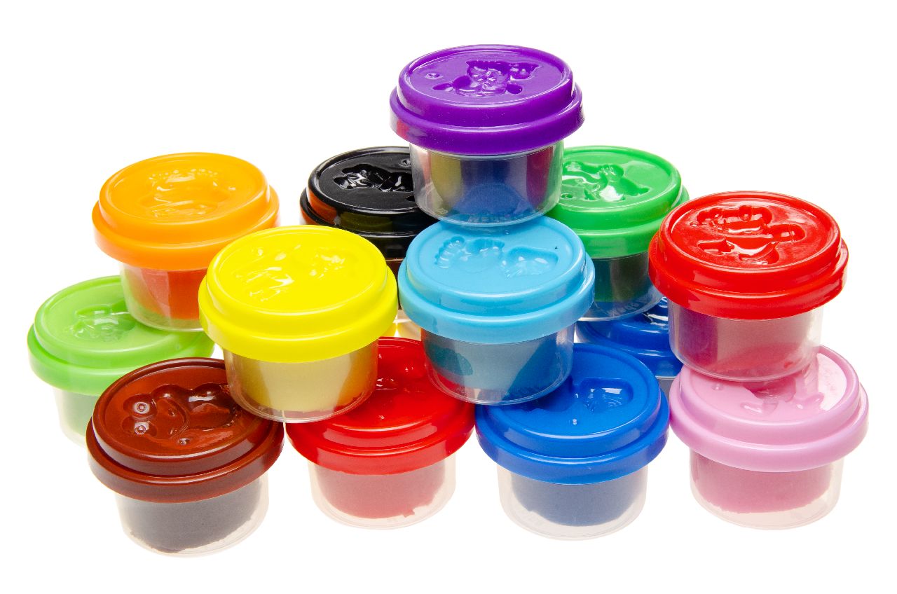 15PCS PARTY FUN DOUGH. LG6915 \\\KD31428