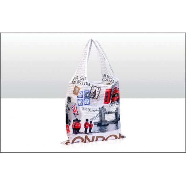 LONDON COLLAGE FOLD UP SHOPPING BAG. EL77592 \\\KD32136