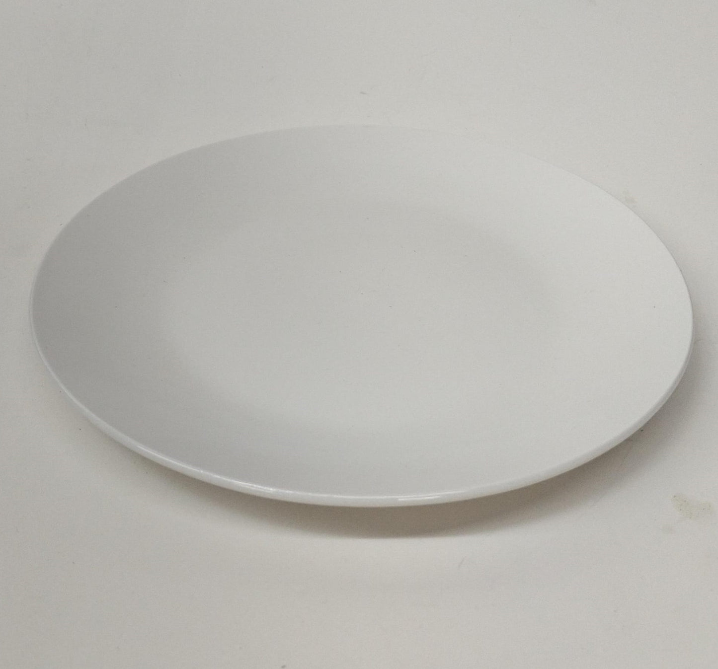 CARNABY ISLINGTON ROUND WHITE PORCELAIN DINNER PLATE 7.5" / 19CM. CRM1481GE \\\KD33566