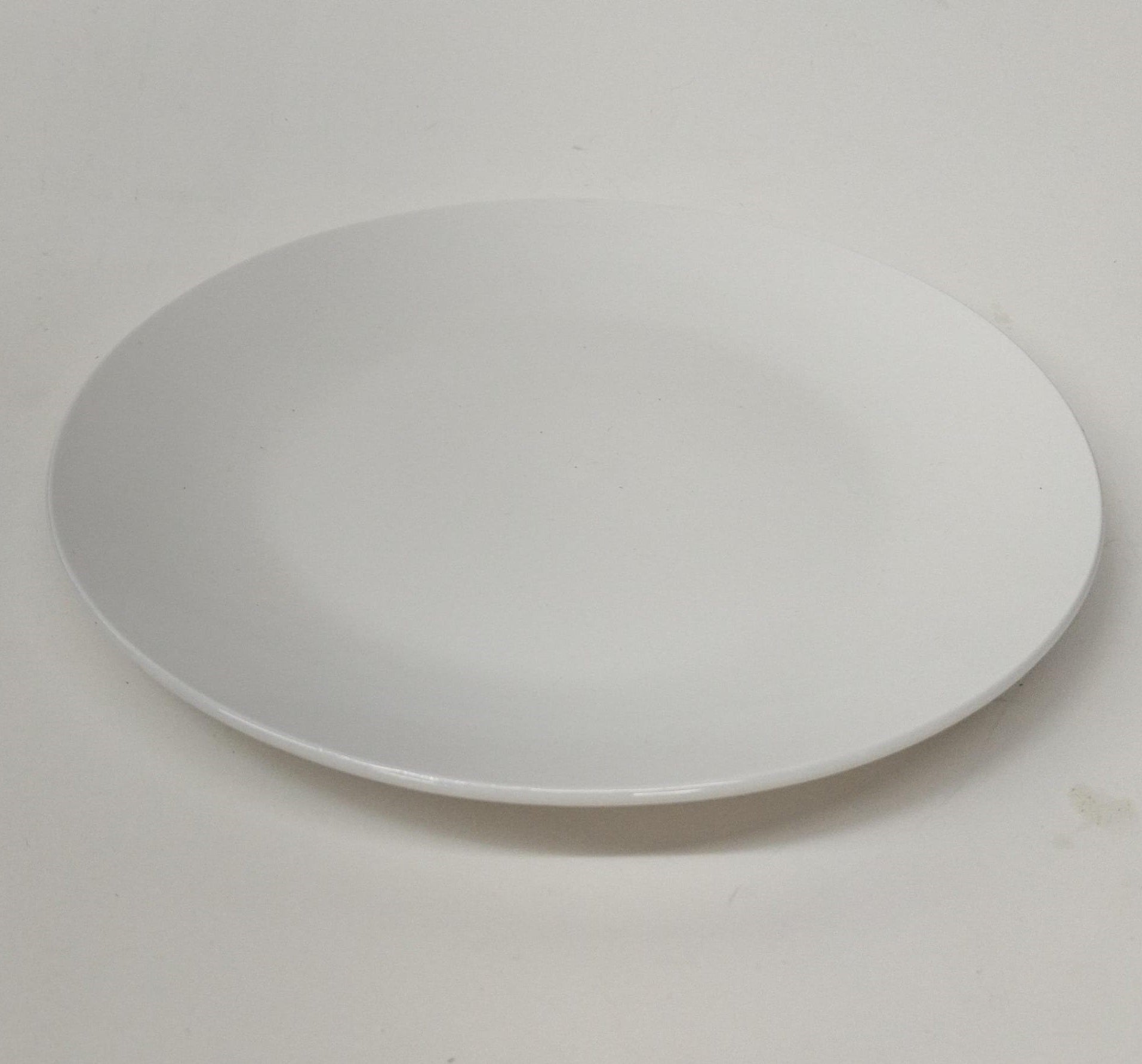CARNABY ISLINGTON ROUND WHITE PORCELAIN DINNER PLATE 7.5" / 19CM. CRM1481GE \\\KD33566