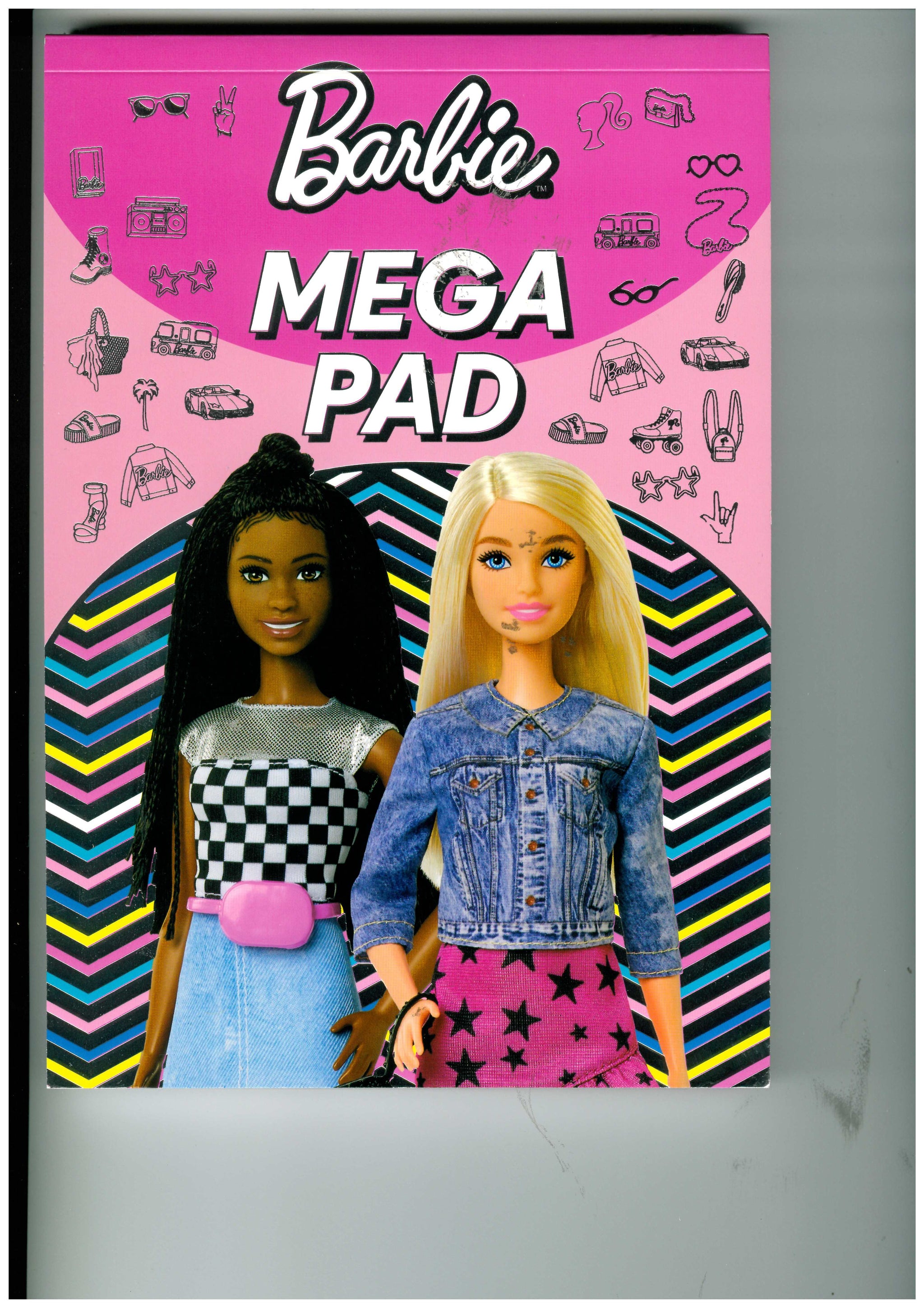 BARBIE MEGA ACTIVITY PAD \\\KD33881