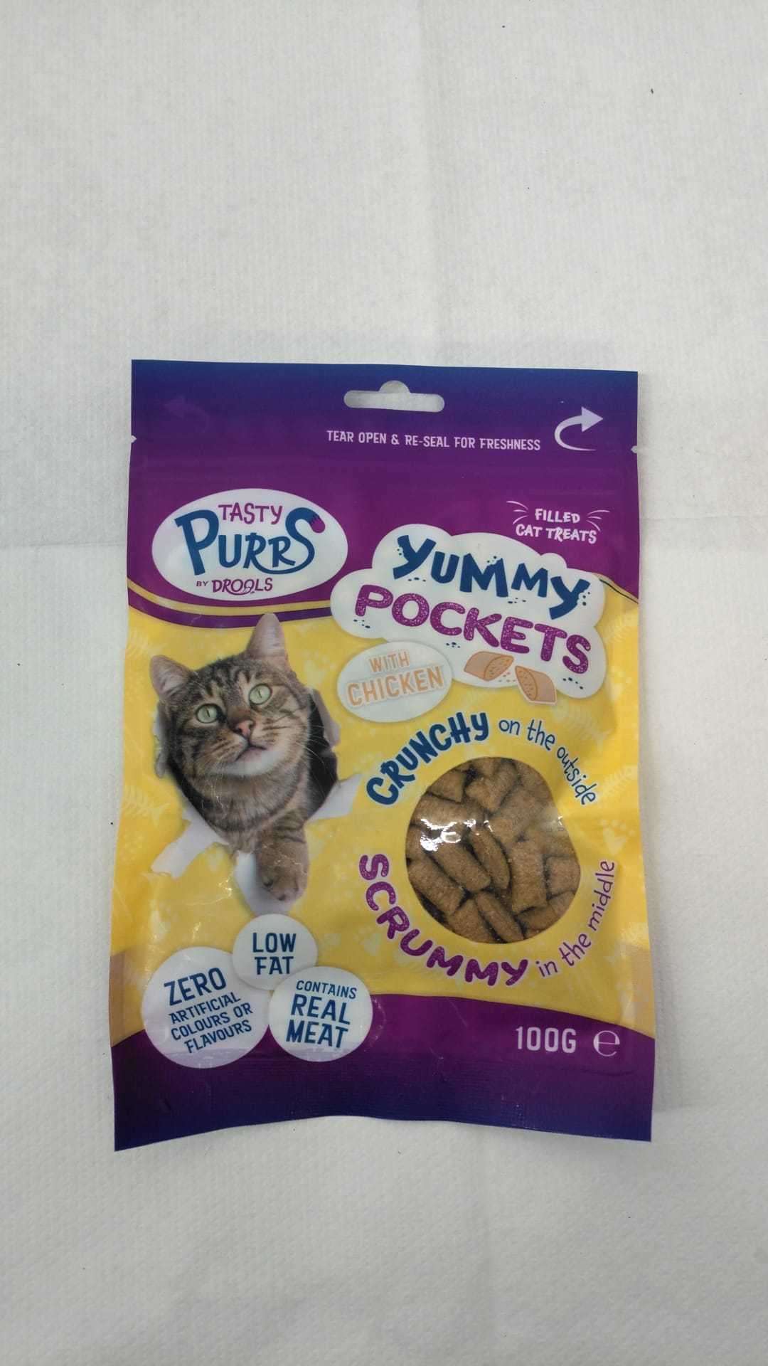 YUMMY POCKETS CAT TREAT WITH MEAT 100GM \\\KD33901