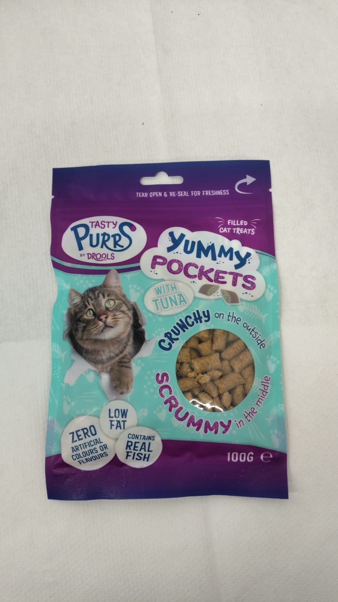 YUMMY POCKETS CAT TREAT WITH TUNA 100GM \\\KD33903