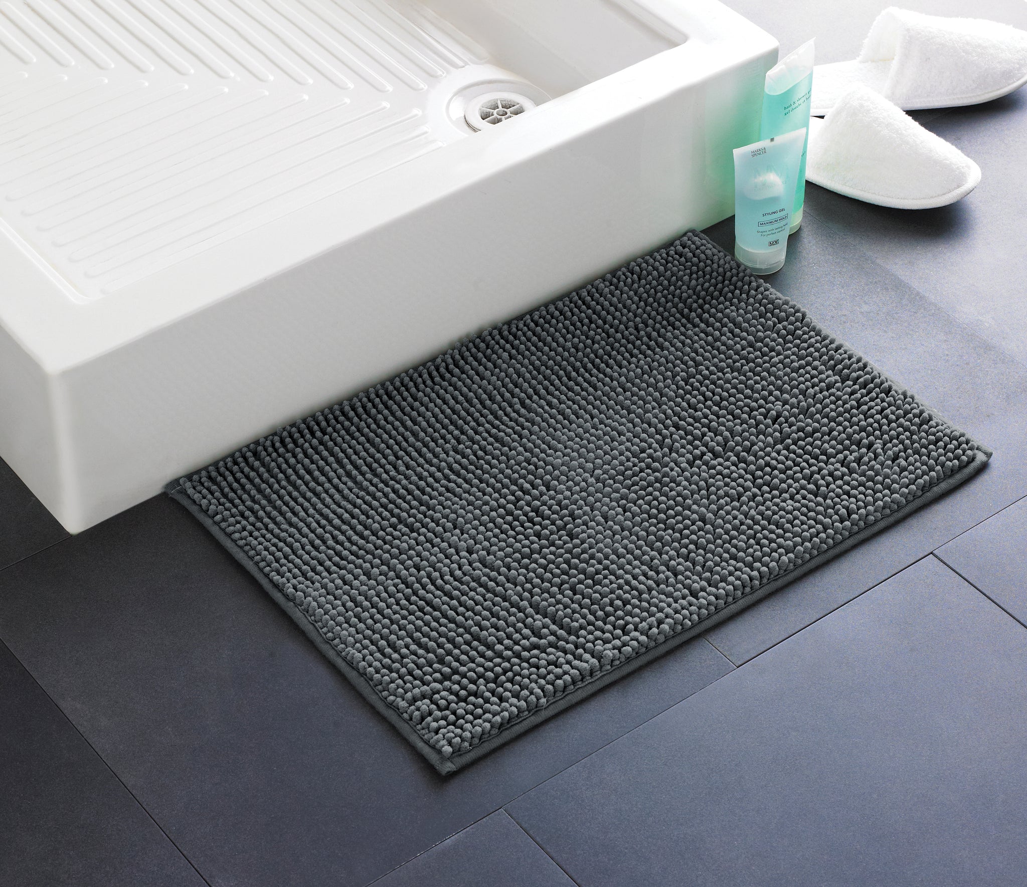 COUNTRY CLUB ASSORTED STEP OUT NOODLE BATH & SHOER MAT 40 X 60CM \\\KD34275