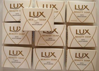 10 LUX BEAUTY GUEST SOAP - 15G. LUX15GX10 \\\LUX15GX10