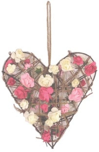 FLORAL HEART DECORATION 19CM X 21CM. TF0124 \\\TF0124